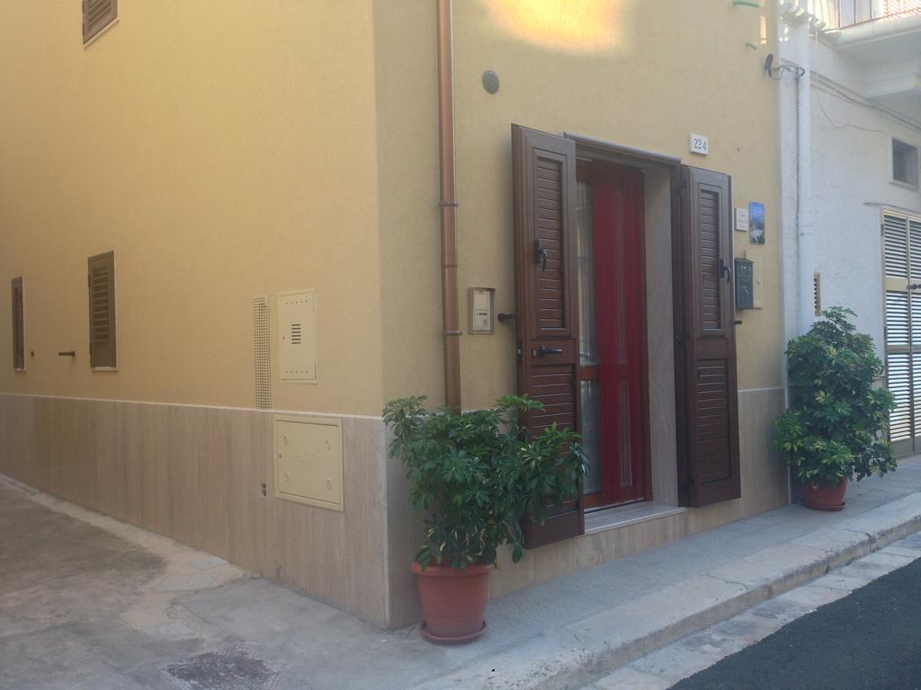 Via Roma 224 Hotel Polignano a Mare Eksteriør billede